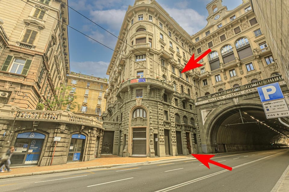 Neighbourhood, City view, Street view, Location