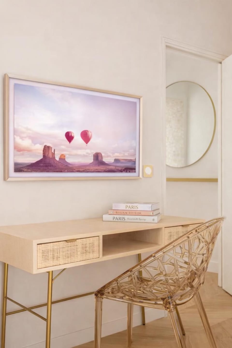 C4 - Eiffel Tower, Studio in a Lively Neighborhood, 2p Apartment hotel in Paris