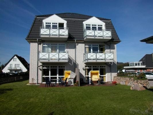 Haus Berthin Bleeg Apartment in Wenningstedt-Braderup