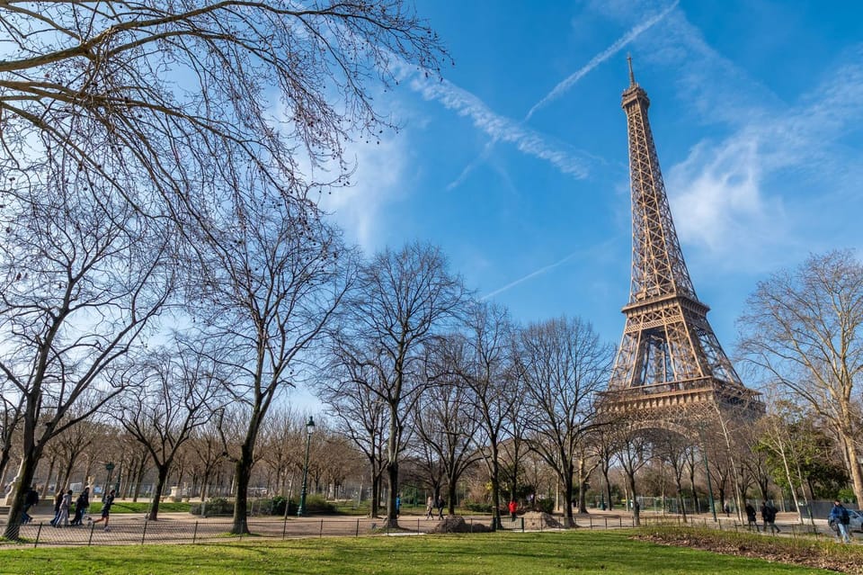 Nearby landmark, Spring, Day, Natural landscape
