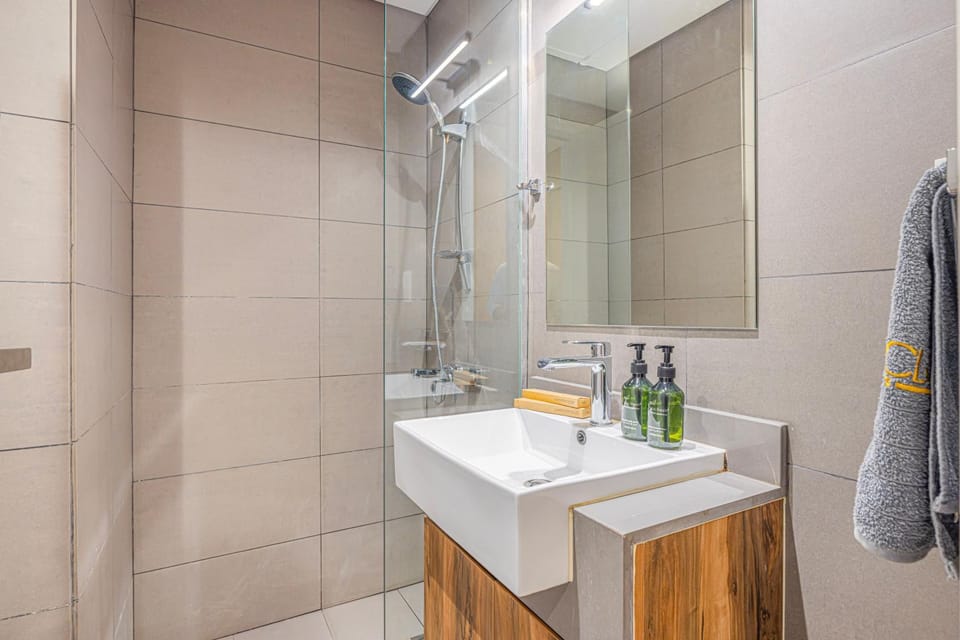 Private Tropical Poolside Studio by Blue Cloud Holidays Apartment in Al Sharjah