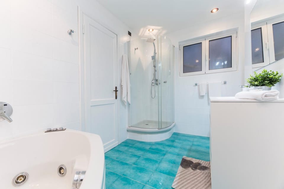Shower, Bathroom, Bath