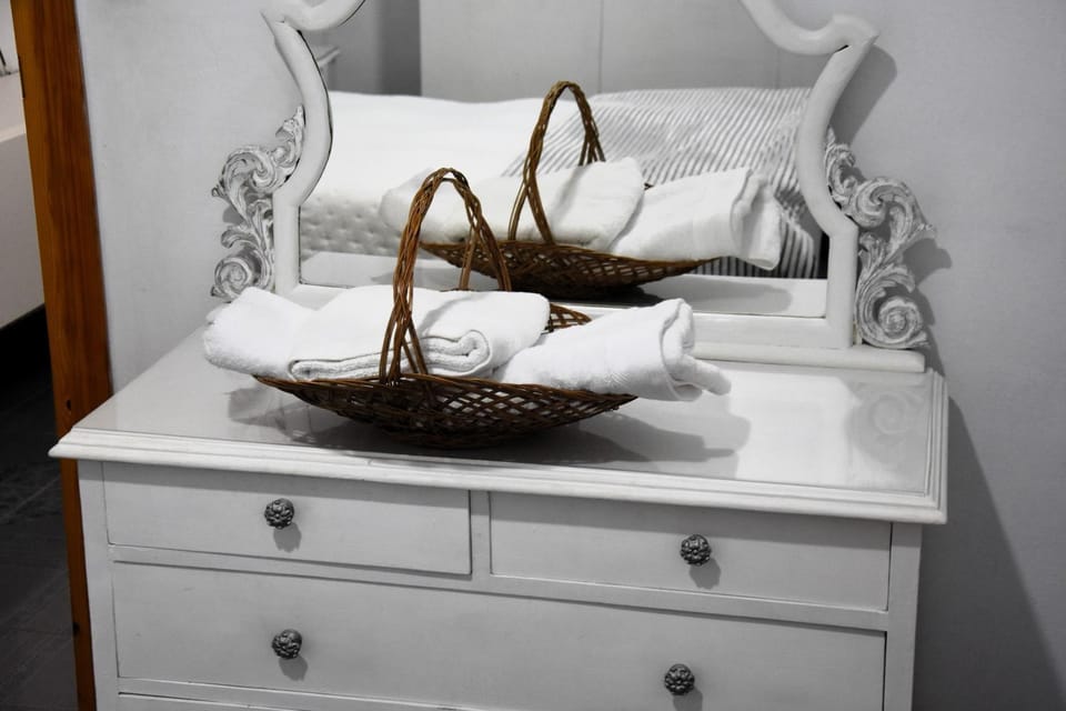 Decorative detail, towels, towels