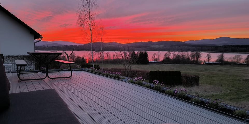 Natural landscape, View (from property/room), Lake view, Sunset