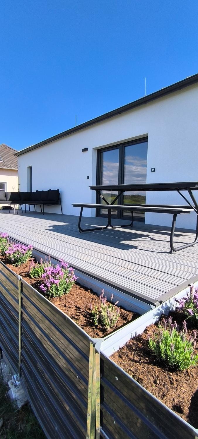 Property building, Balcony/Terrace