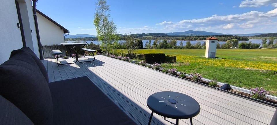 Natural landscape, Garden, View (from property/room), Balcony/Terrace, Lake view