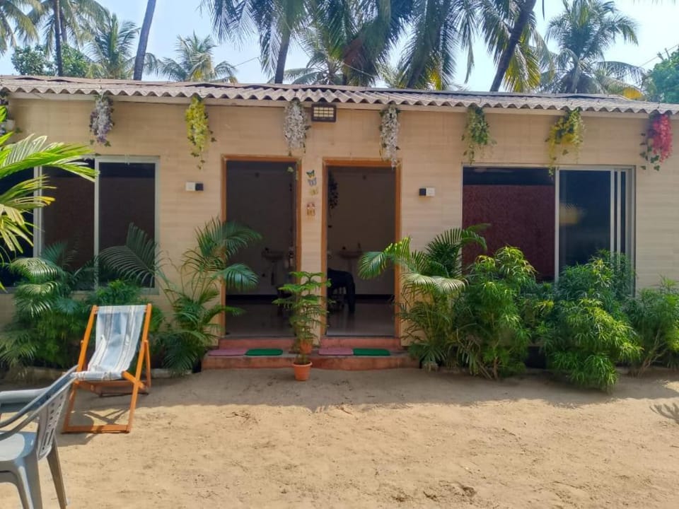 Property building, Garden view