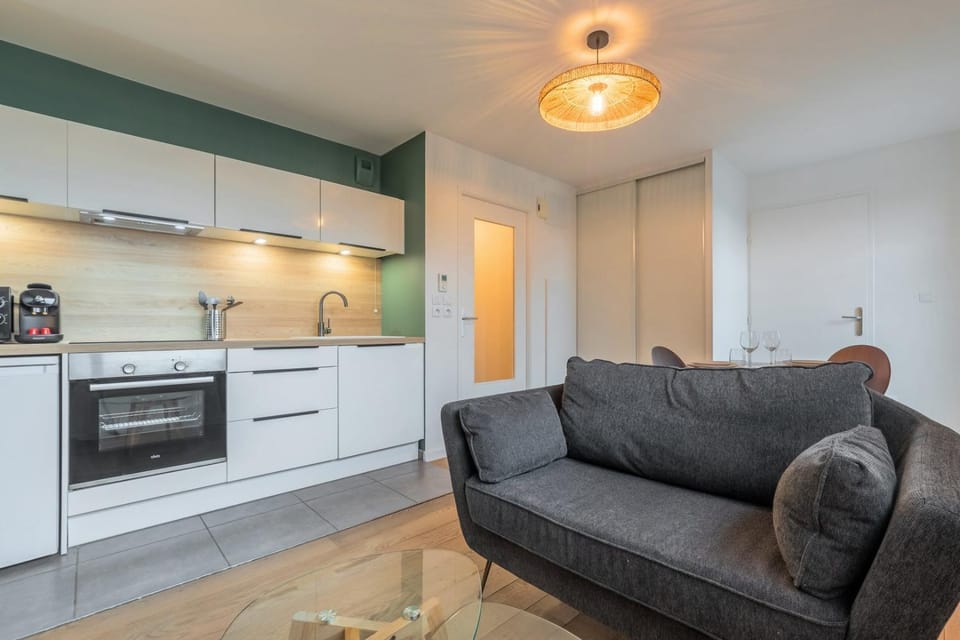 Appartement une chambre avec parking et terrasse Apartment in Hauts-de-France