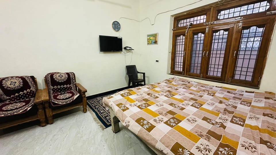 Prayagraj Sangam Homestays Hotel in Uttar Pradesh