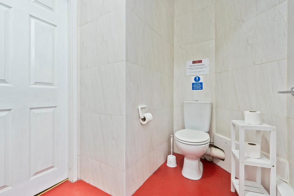 Toilet, Bathroom