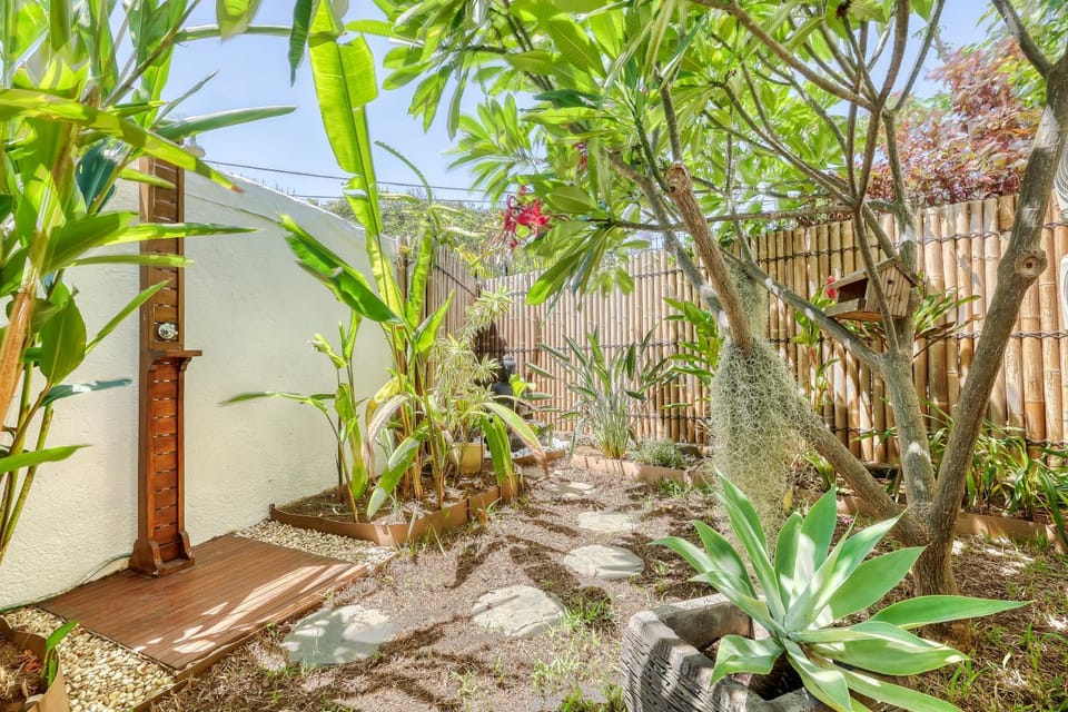 Shower, Garden