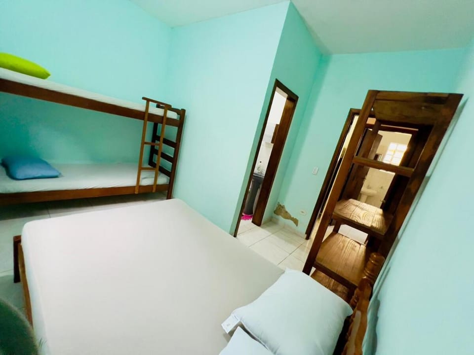 Casa Bauri na rua da guarda municipal - somos Pet Friendly House in Ubatuba