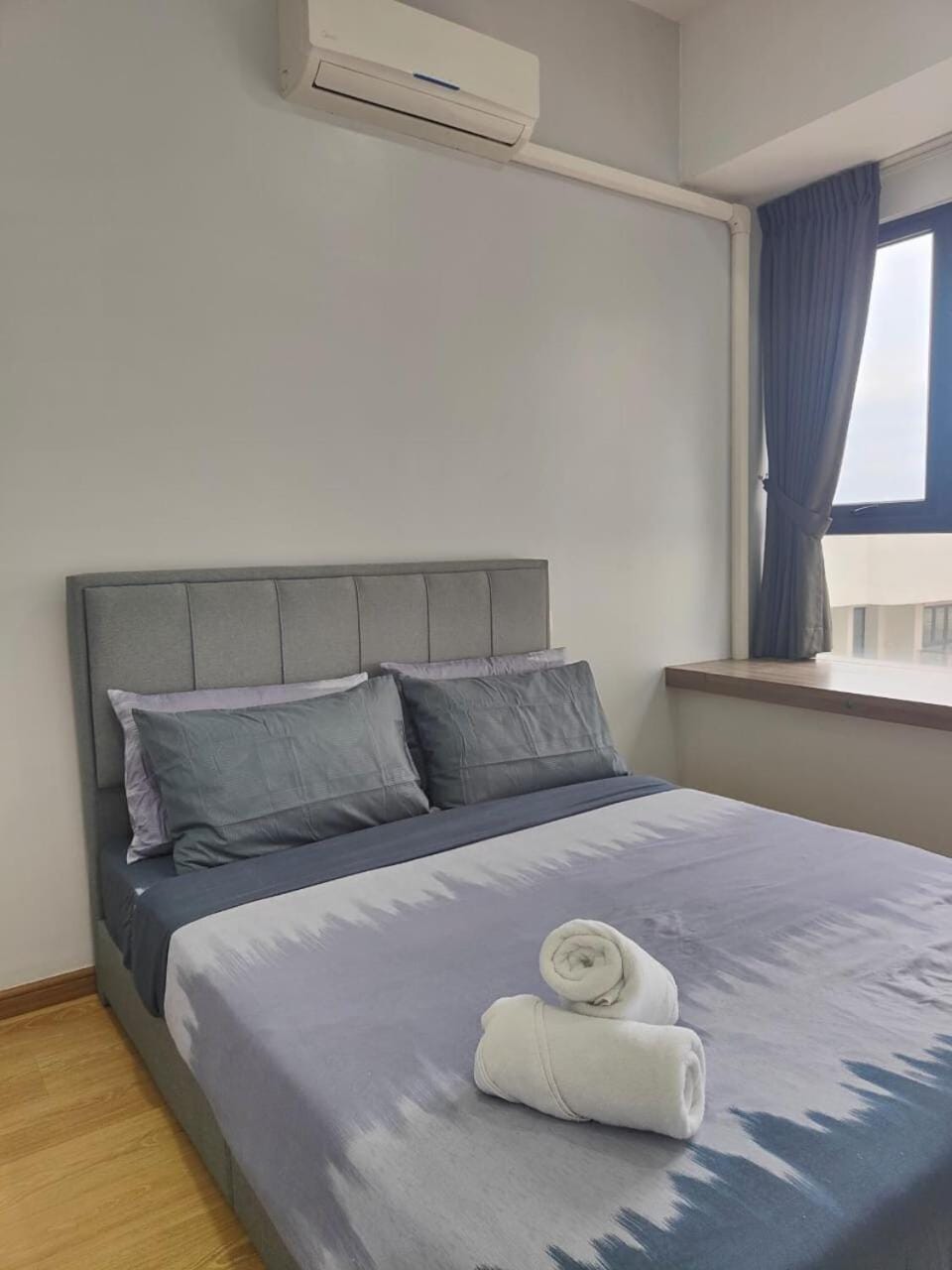 27Johor, nearCIQ, Danga bay Free parking 3BR15pax Apartment in Johor Bahru