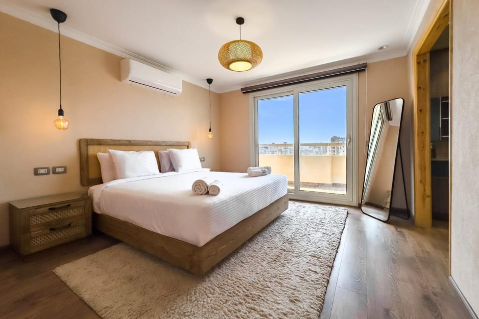 The 1BDR Rustic Rooftop w Wow Outdoor Terrace Apartment in Cairo Governorate