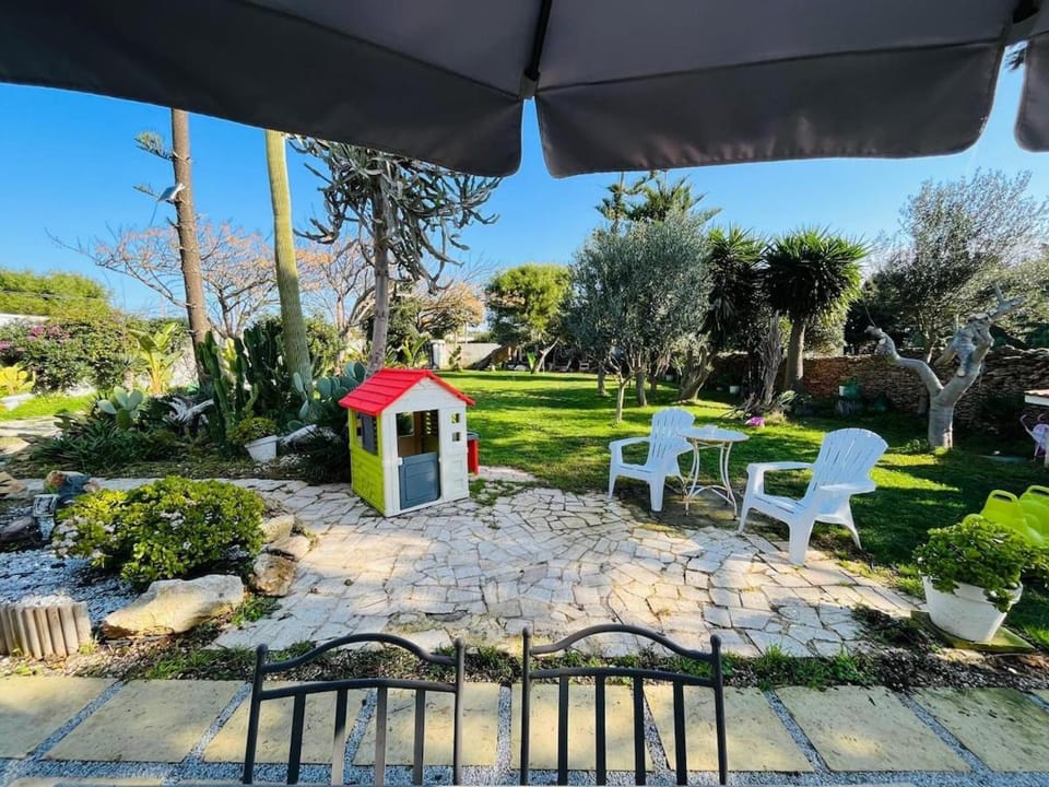 Patio, Garden