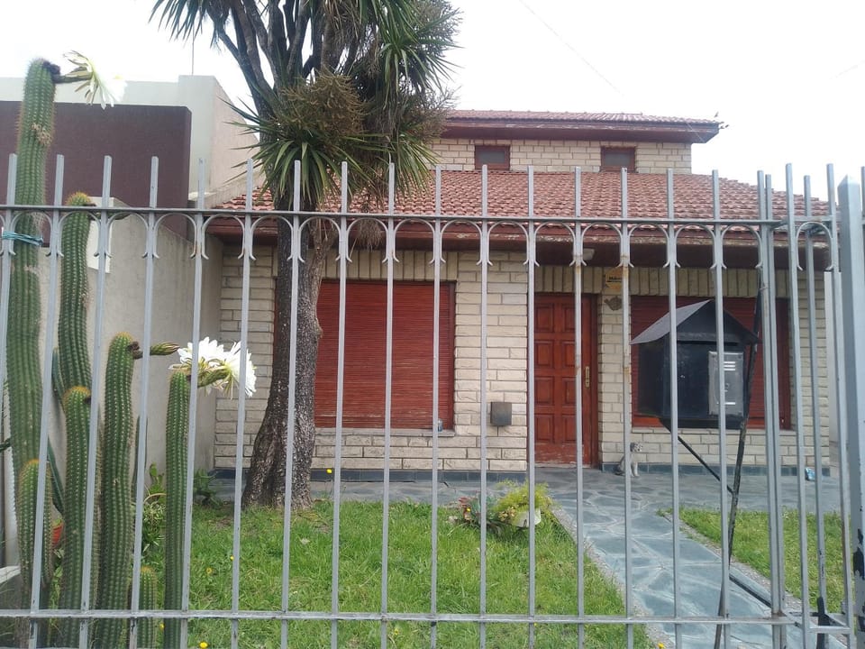 Casa chalet neco House in Necochea