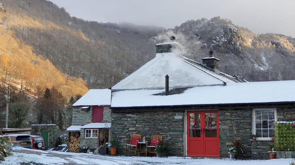 Property building, Natural landscape, Winter, Mountain view