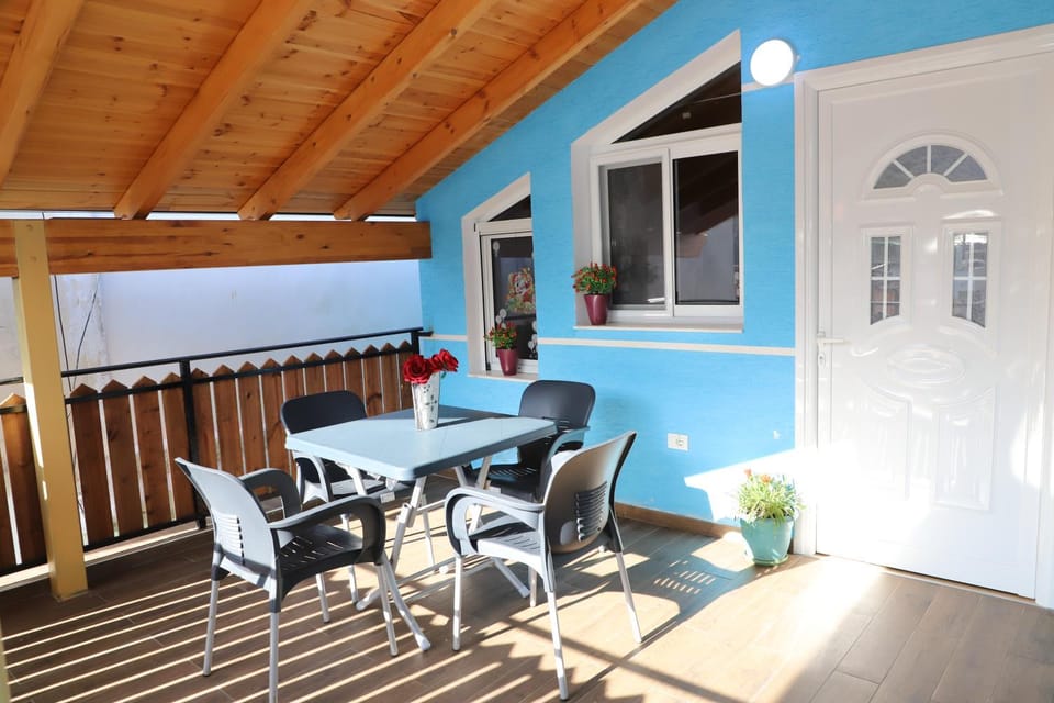 Patio, Day, View (from property/room), Balcony/Terrace, Seating area
