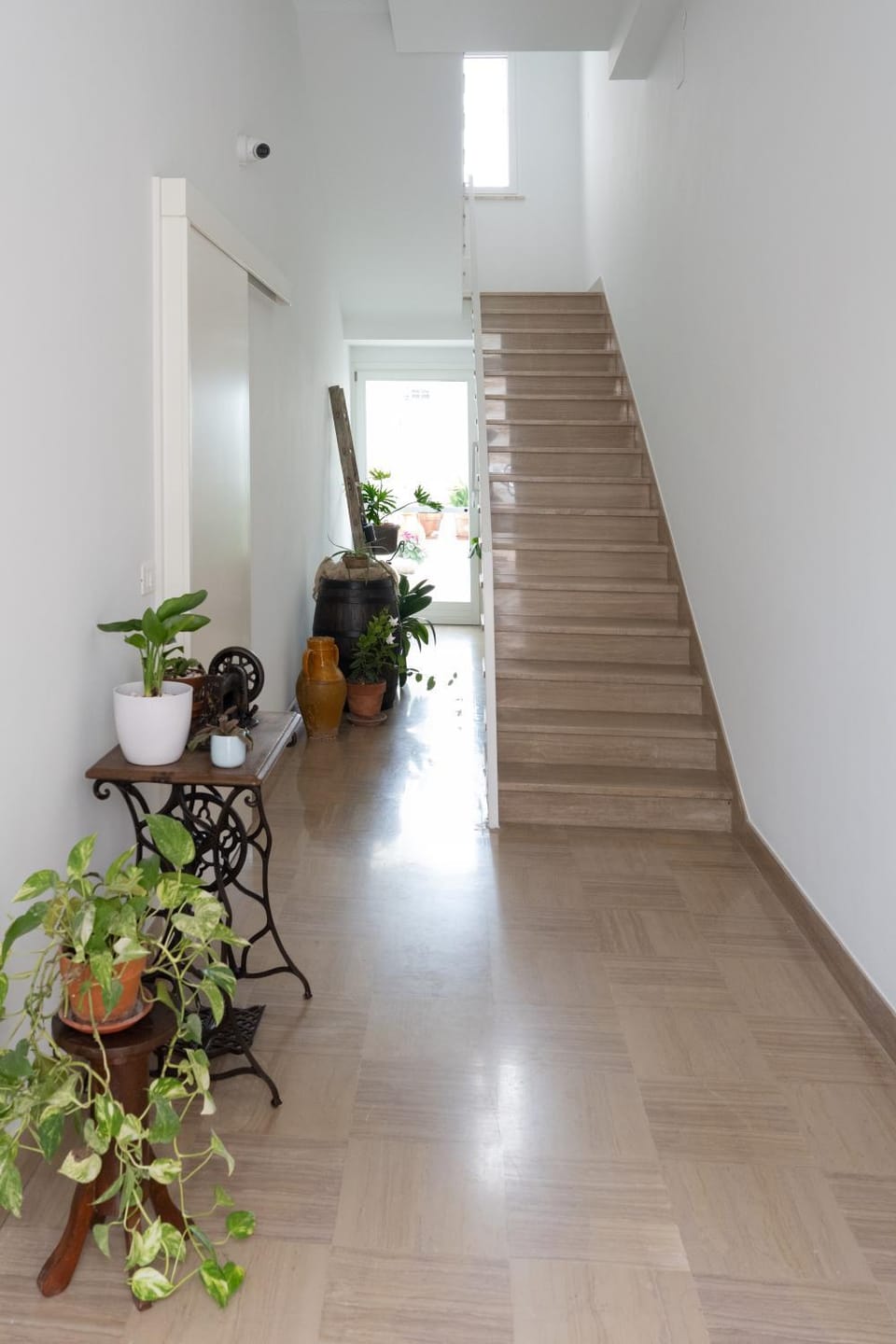 Facade/entrance, acessibility