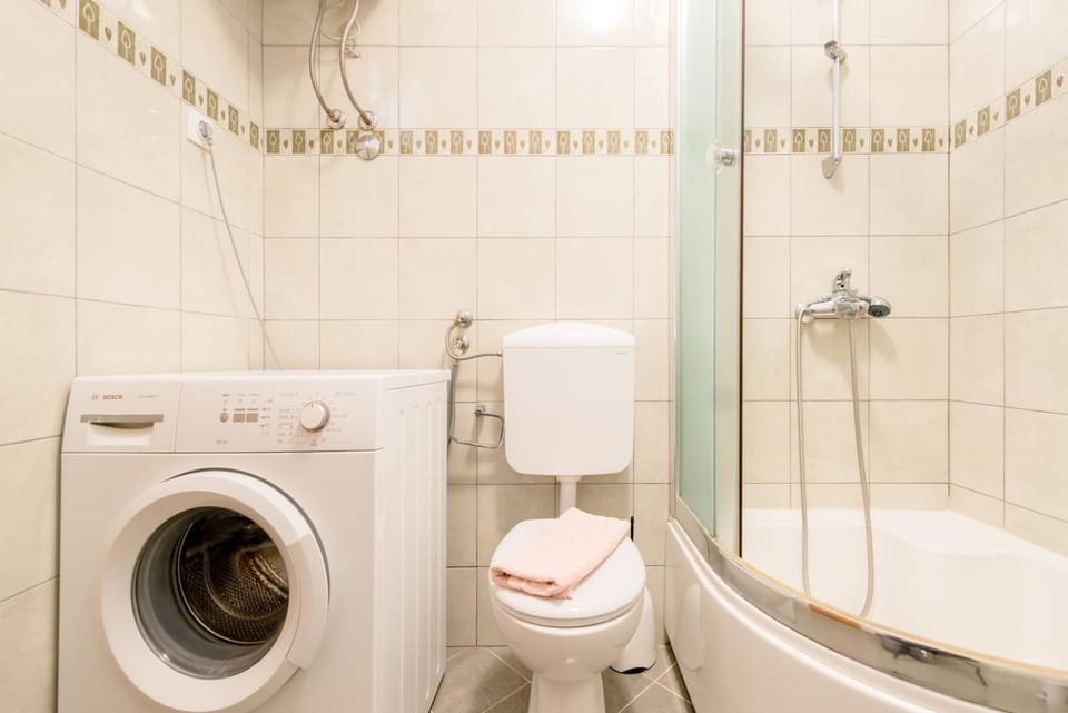 Shower, Bathroom