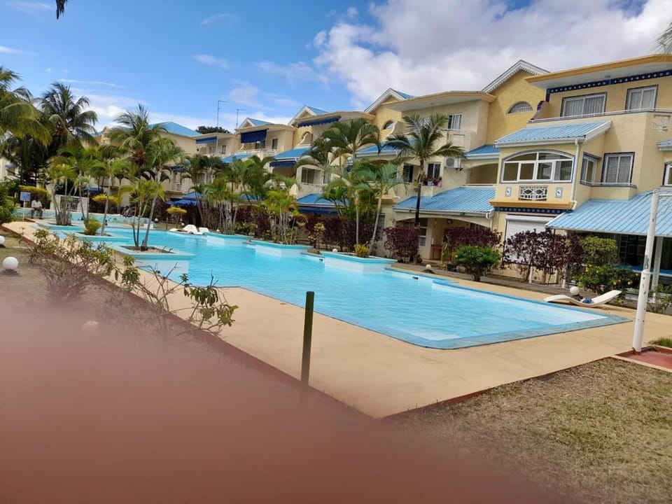 BEST location Service Apartment - FLIC EN FLAC Apartment in Flic en Flac