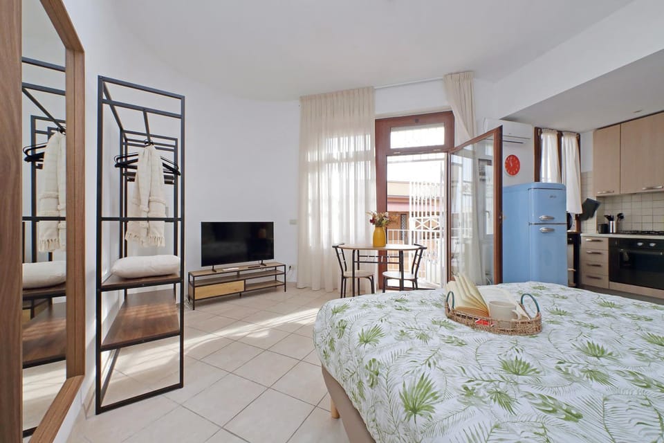 Collegamento Aeroportuale - SelfCheckin e Free WiFi Apartment in Fiumicino