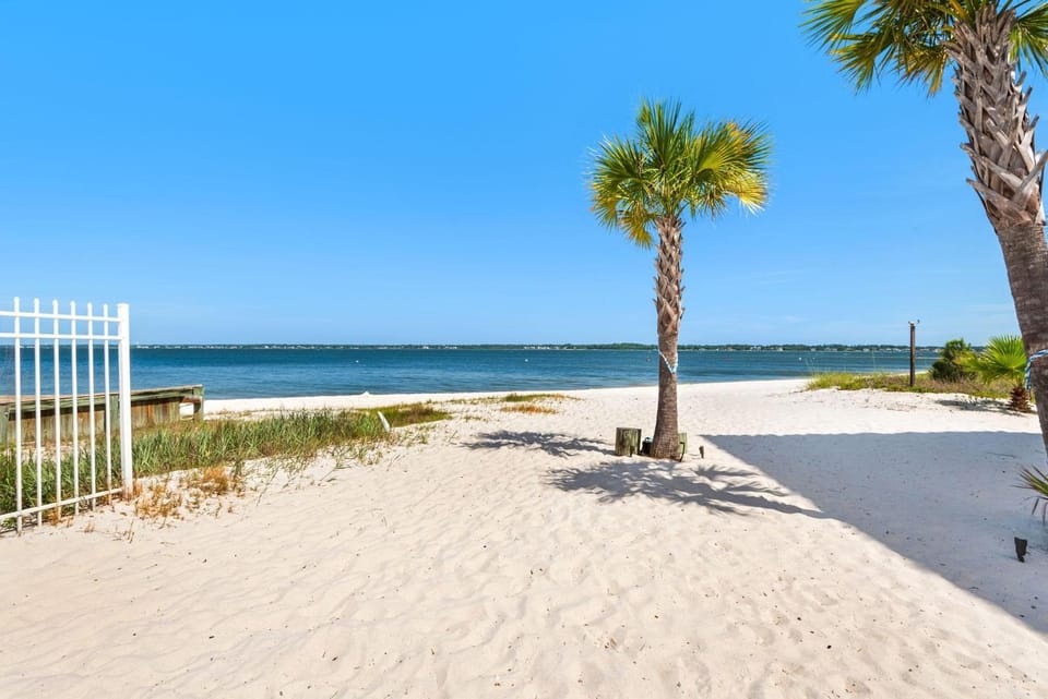 Southern Charm House in Pensacola Beach