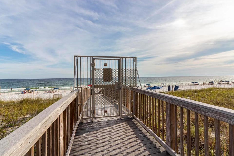 Navarre Towers 1205 House in Pensacola Beach