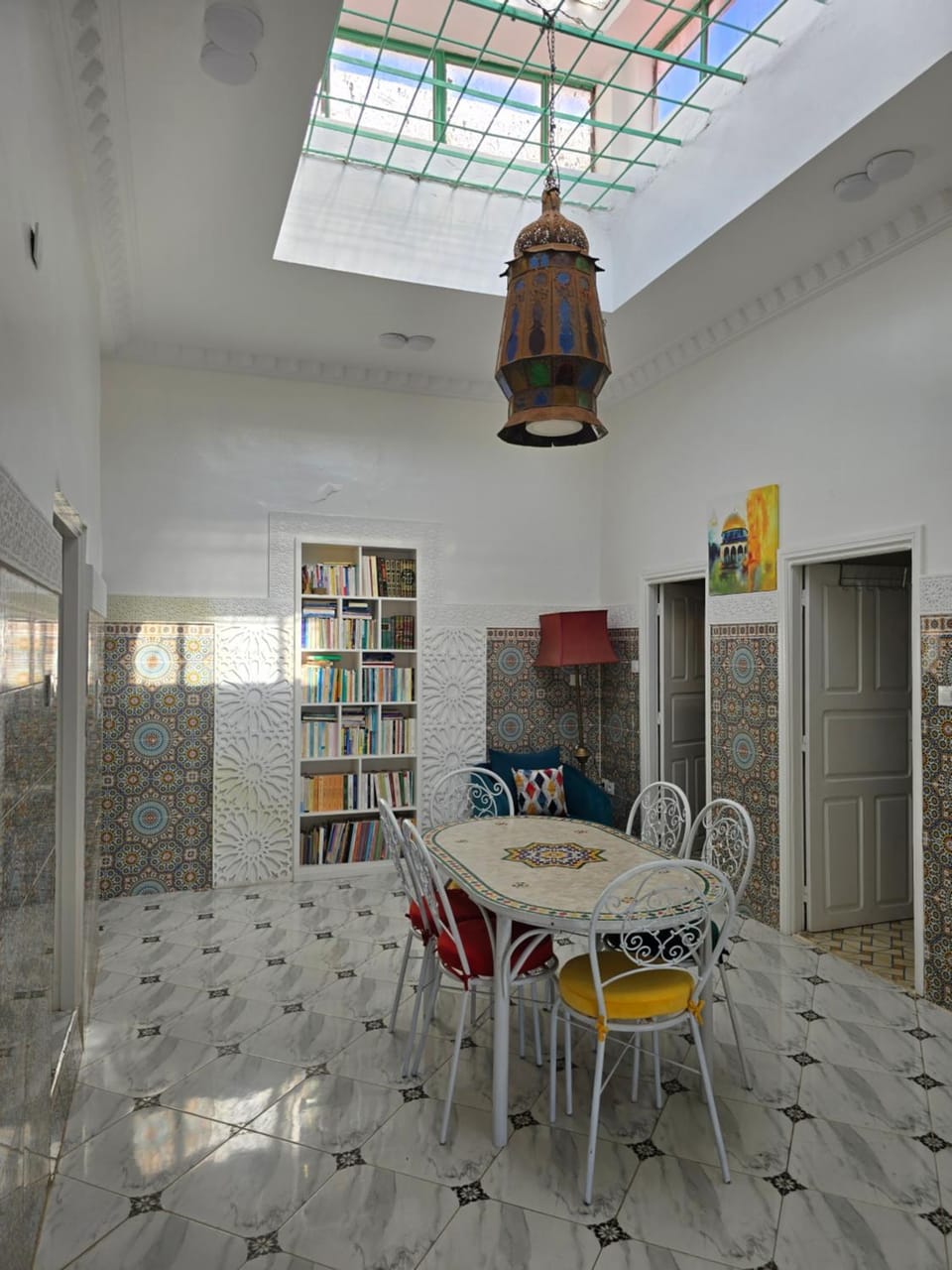 Un petit beau Riad, A Little beautiful Riad Apartment in Rabat