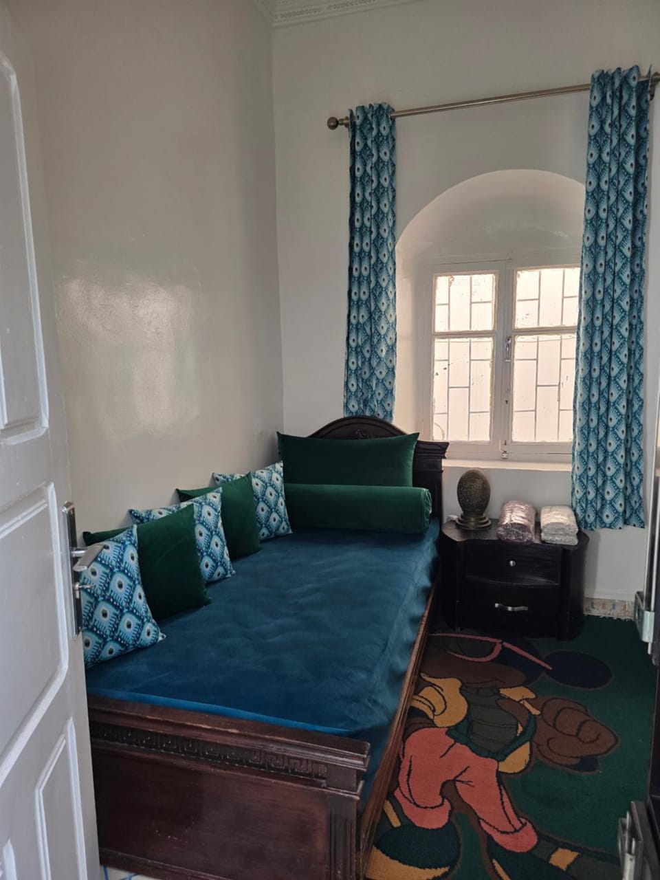 Un petit beau Riad, A Little beautiful Riad Apartment in Rabat