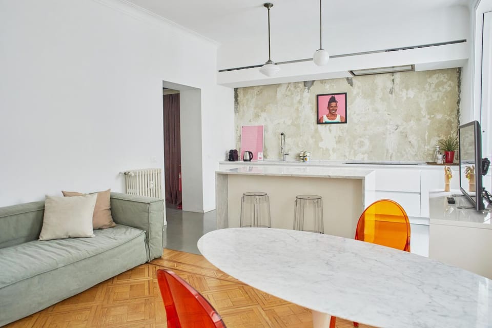 Kitchen or kitchenette, Living room, Dining area