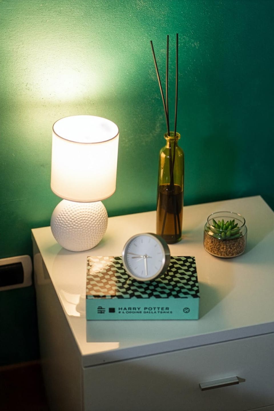 Bed, Decorative detail, Bedroom, furniture