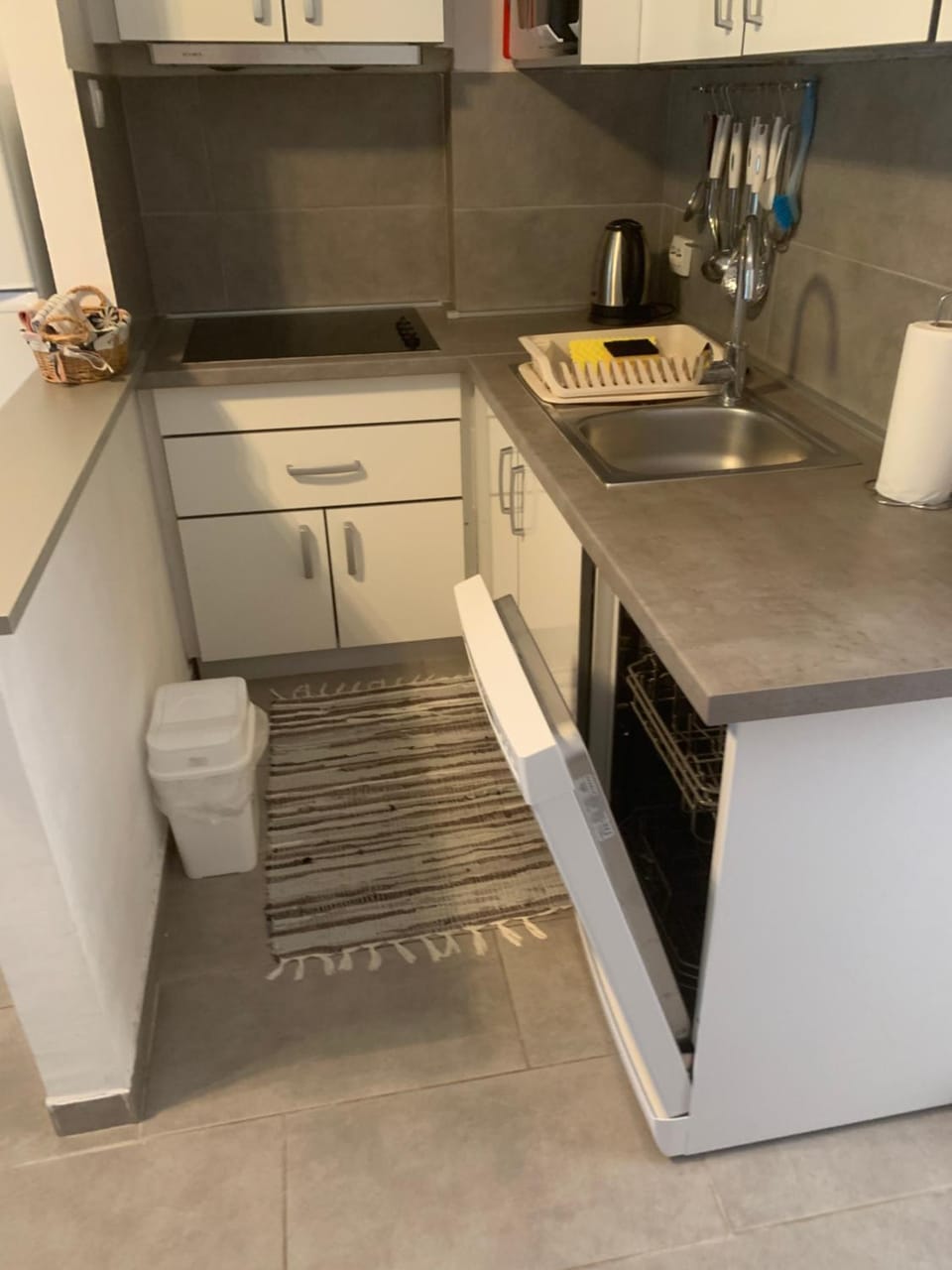 dishwasher