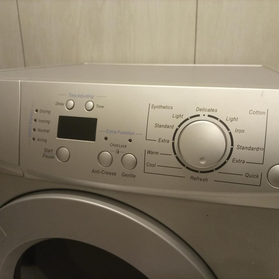 Luxury 2br Apartment Next to Mövenpick Hotel, Sarit and Westgate Mall Westlands Apartment in Nairobi