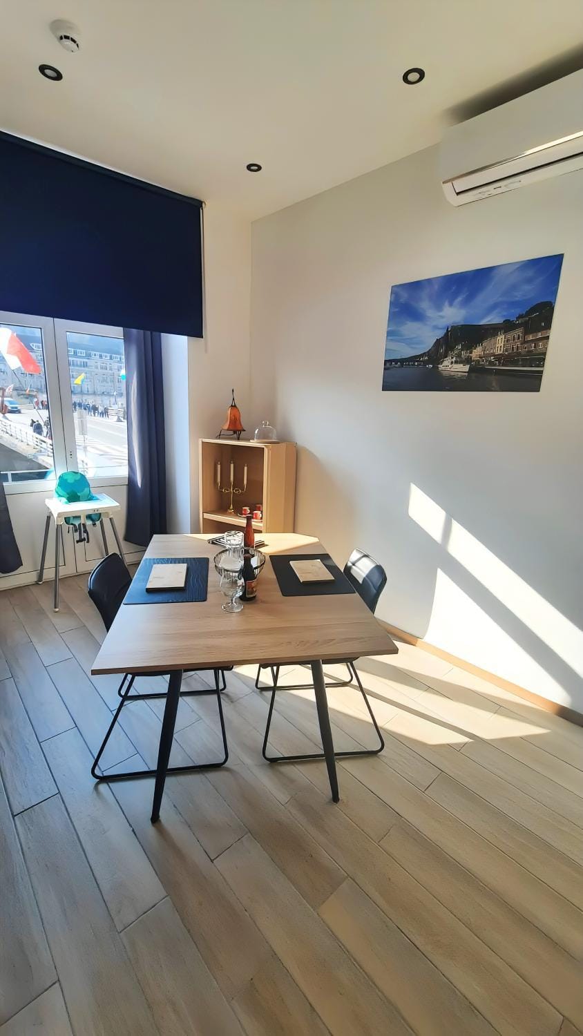 NOMAD APARTMENTS - Côté Meuse Apartment in Dinant