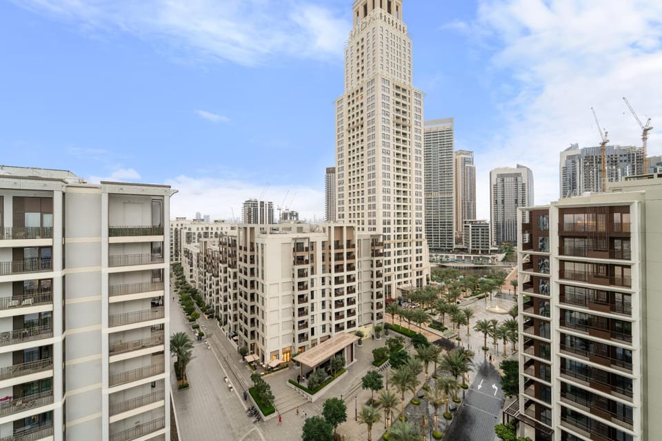 Day, Neighbourhood, Street view, Location