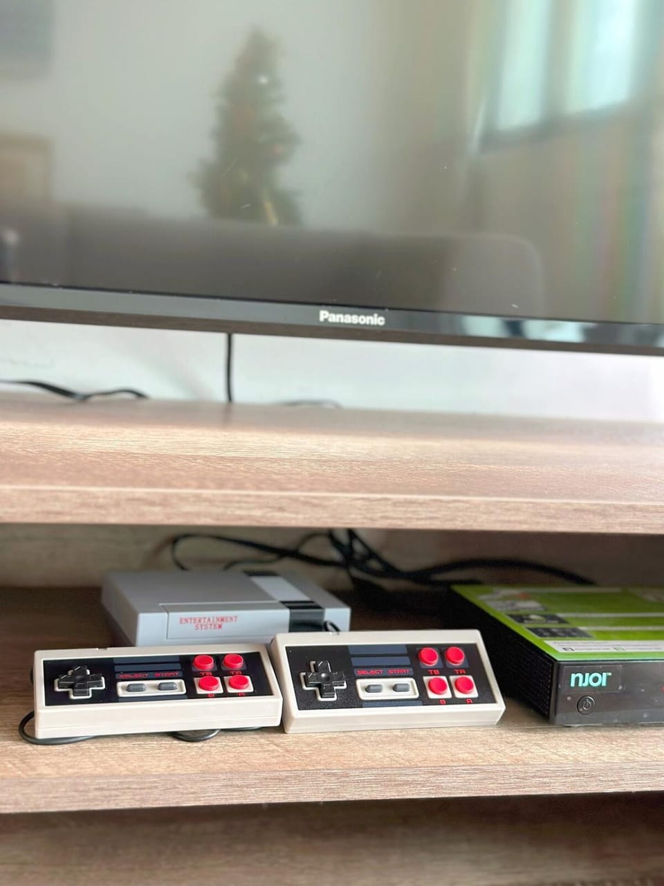 Vivacity Jazz 1 3r2b 7 pax with Atari Apartment in Kuching
