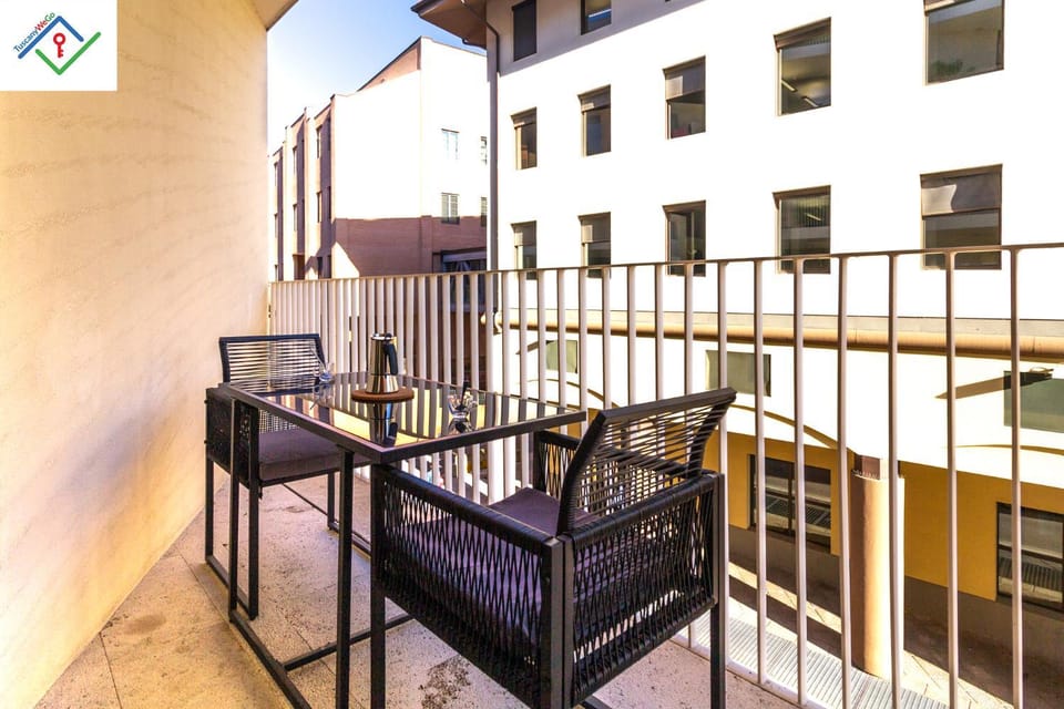 Balcony/Terrace, Balcony/Terrace, Dining area