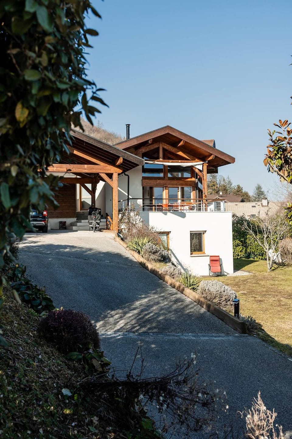 House Between Lake and Mountains Stunning View House in Sévrier