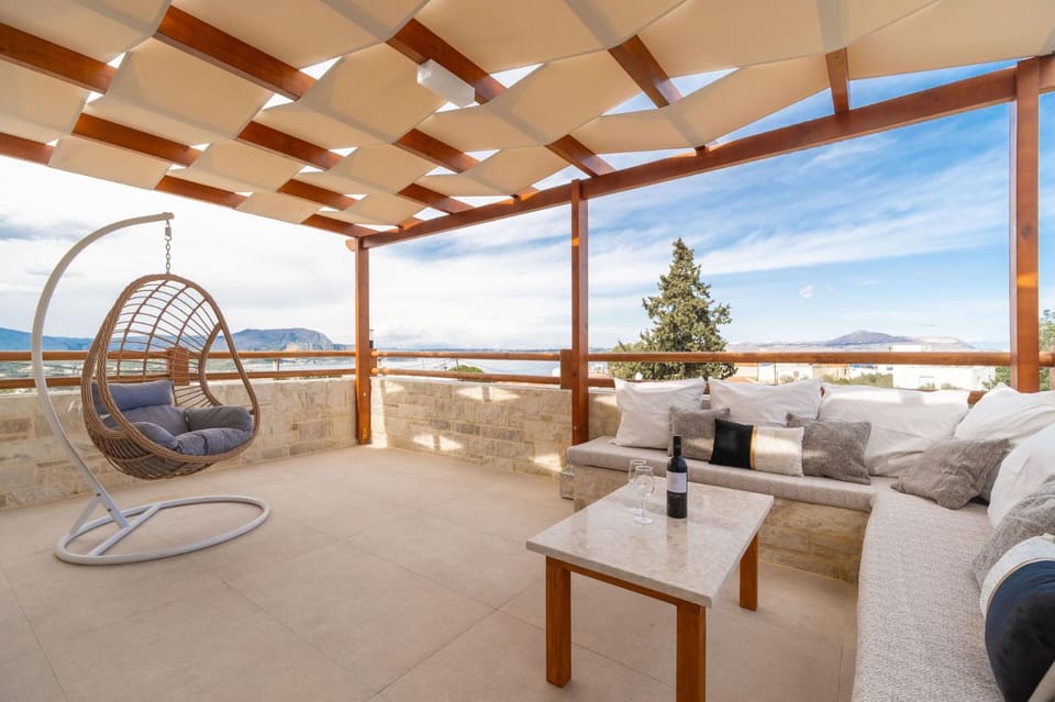 View (from property/room), Balcony/Terrace, Sea view