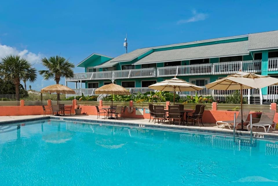 Deep Water Cove 103 House in Pensacola Beach