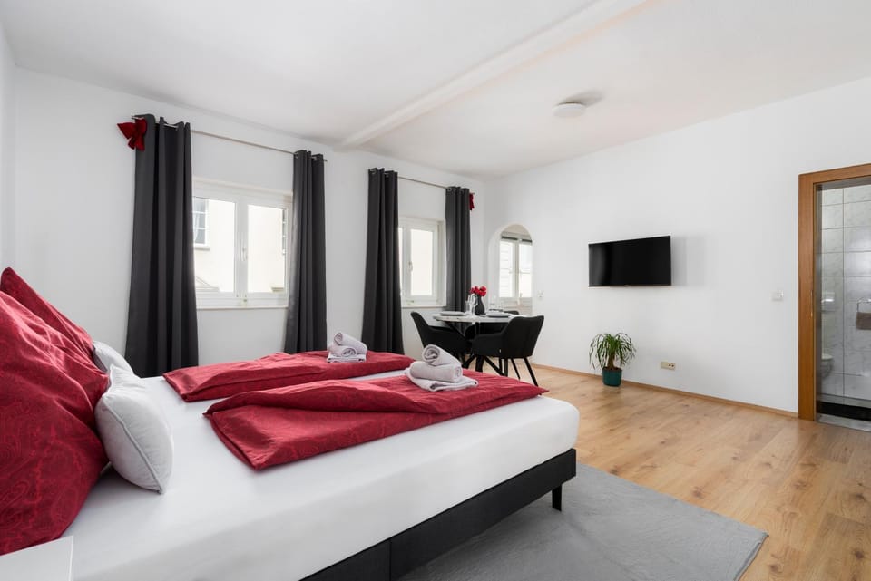 Deluxe Studio im Zentrum von Bregenz "Roses Are Red" Apartment in Bregenz