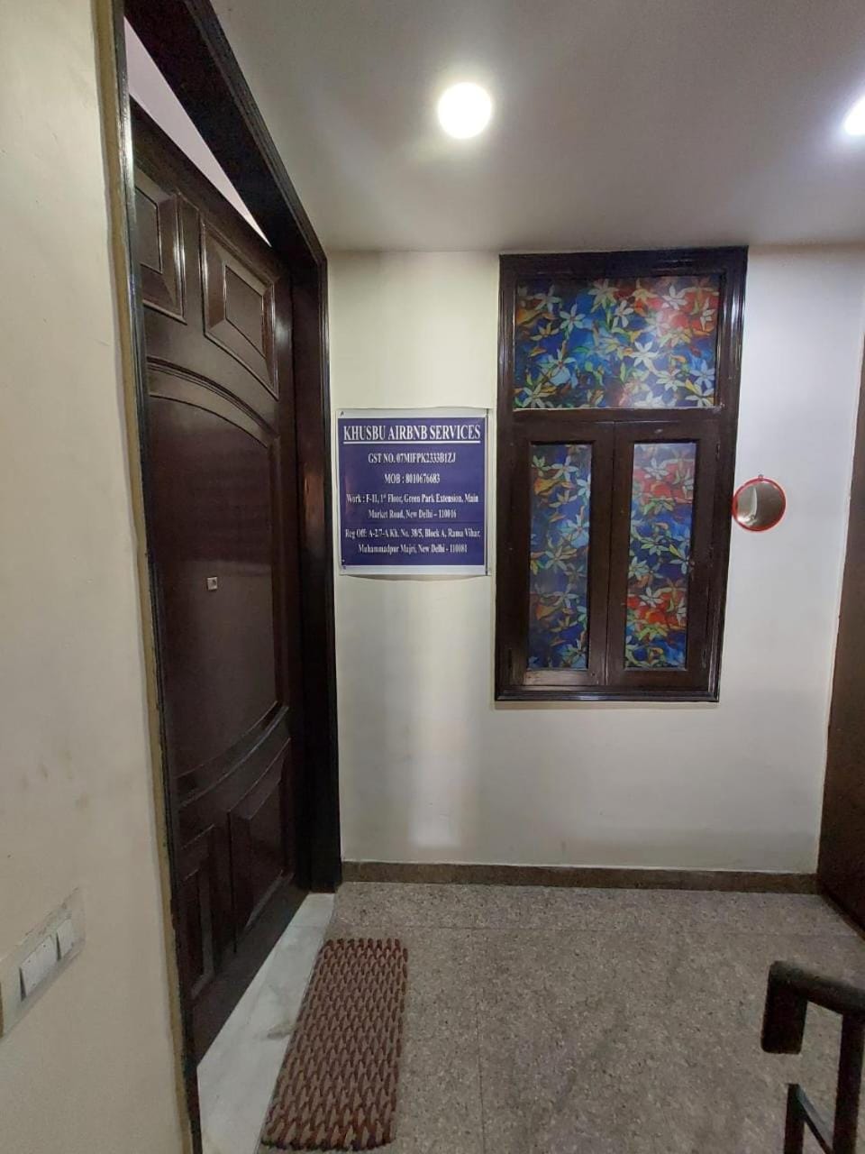 Facade/entrance, Floor plan, Logo/Certificate/Sign