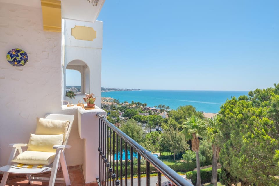 View (from property/room), Balcony/Terrace, Sea view