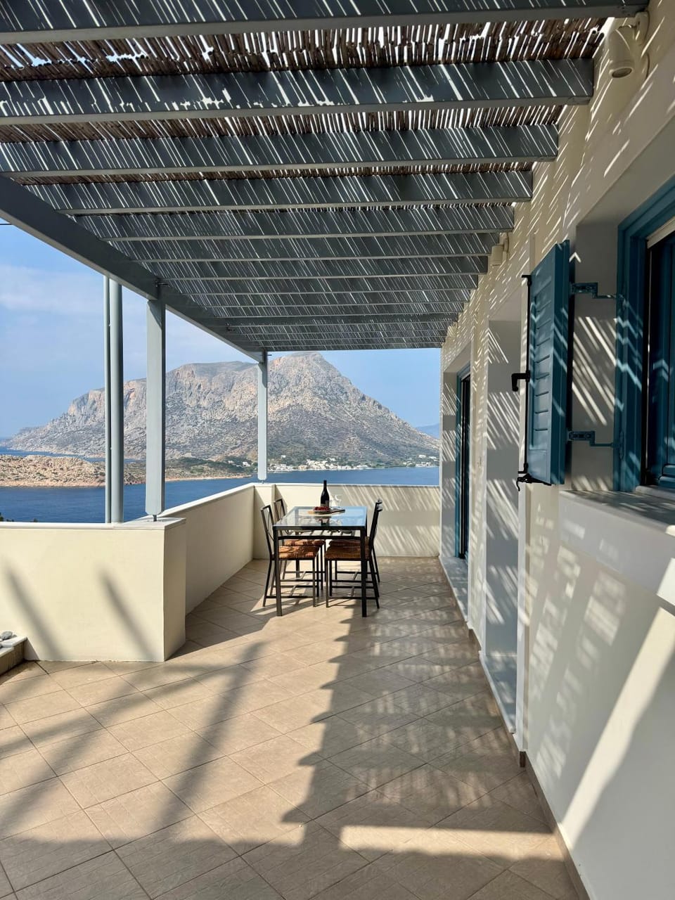 Day, View (from property/room), Balcony/Terrace, Dining area, Mountain view, Sea view