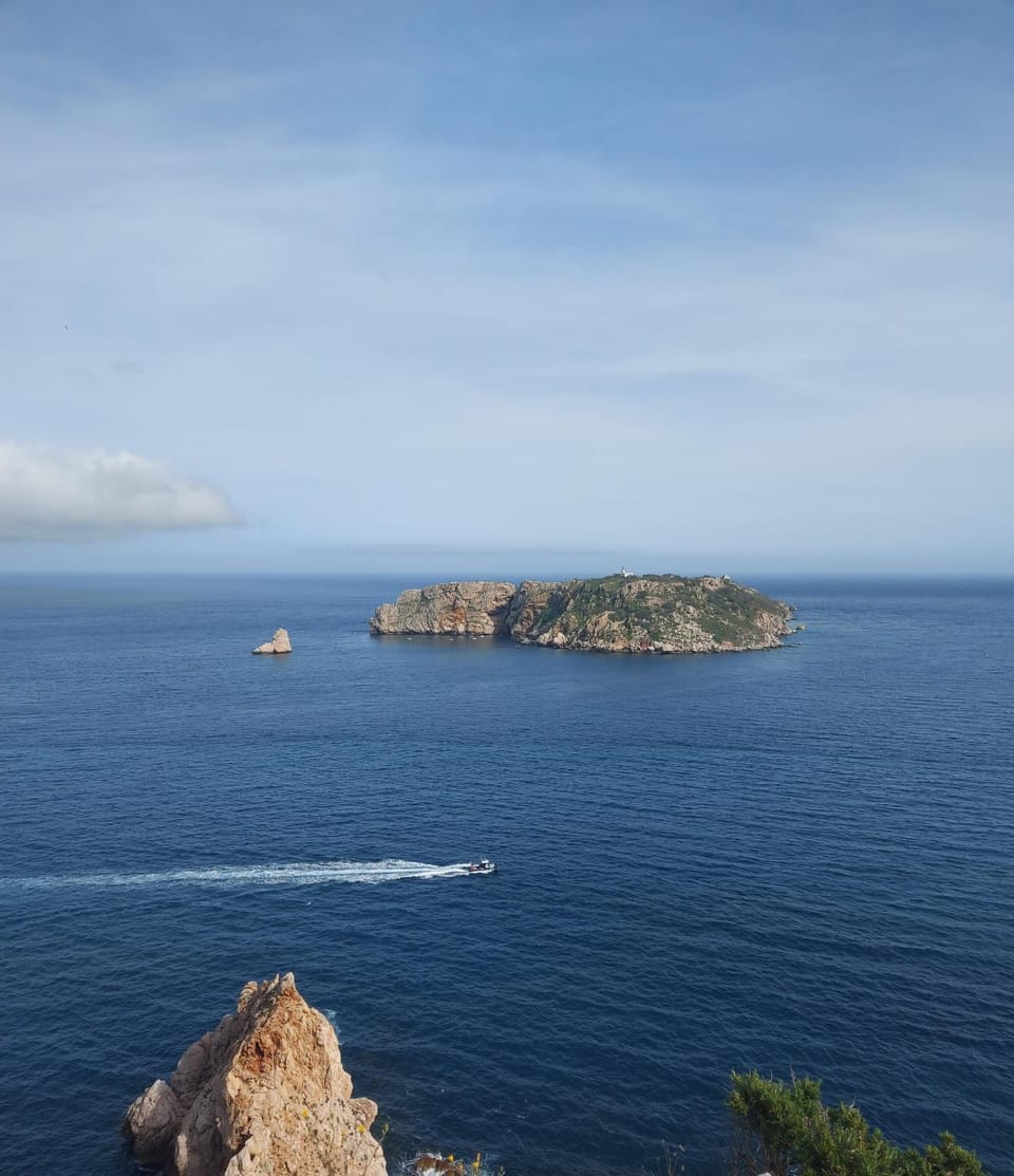 Nearby landmark, Day, Natural landscape, Sea view