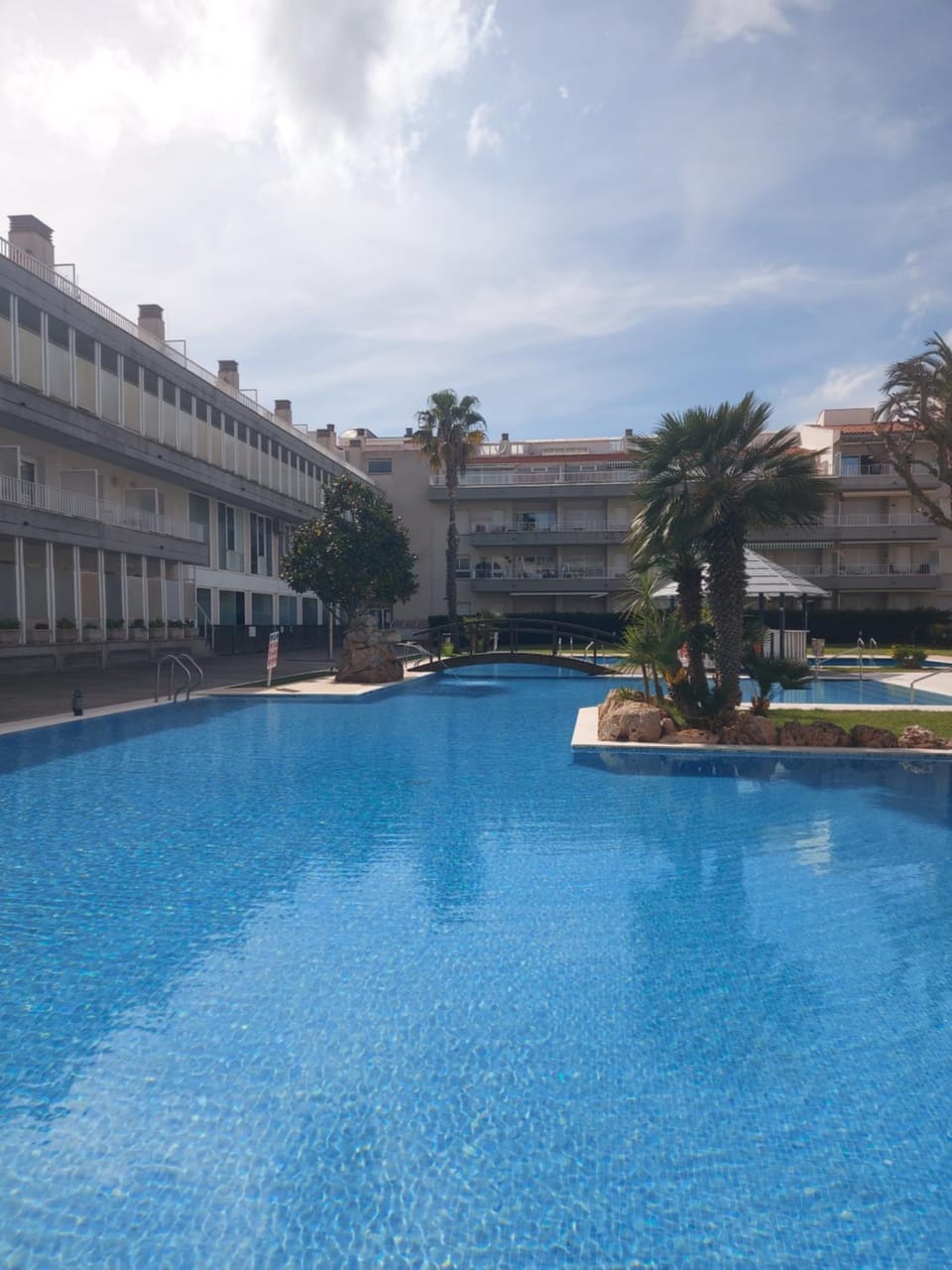 Pool view, Swimming pool, Swimming pool, sunbed