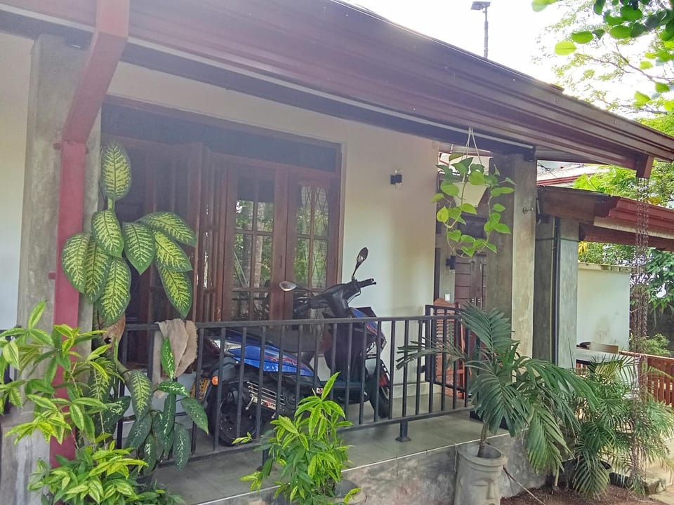 villa sunshine Vacation rental in Western Province