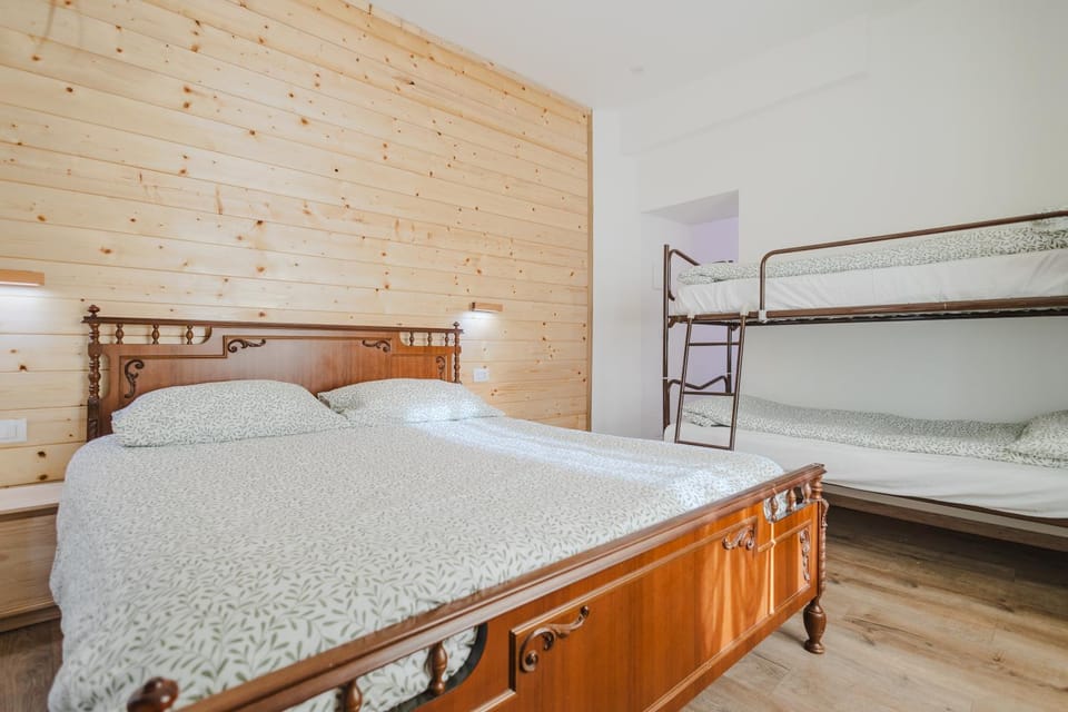 Cresta Rossa Apartment in Canton of Valais