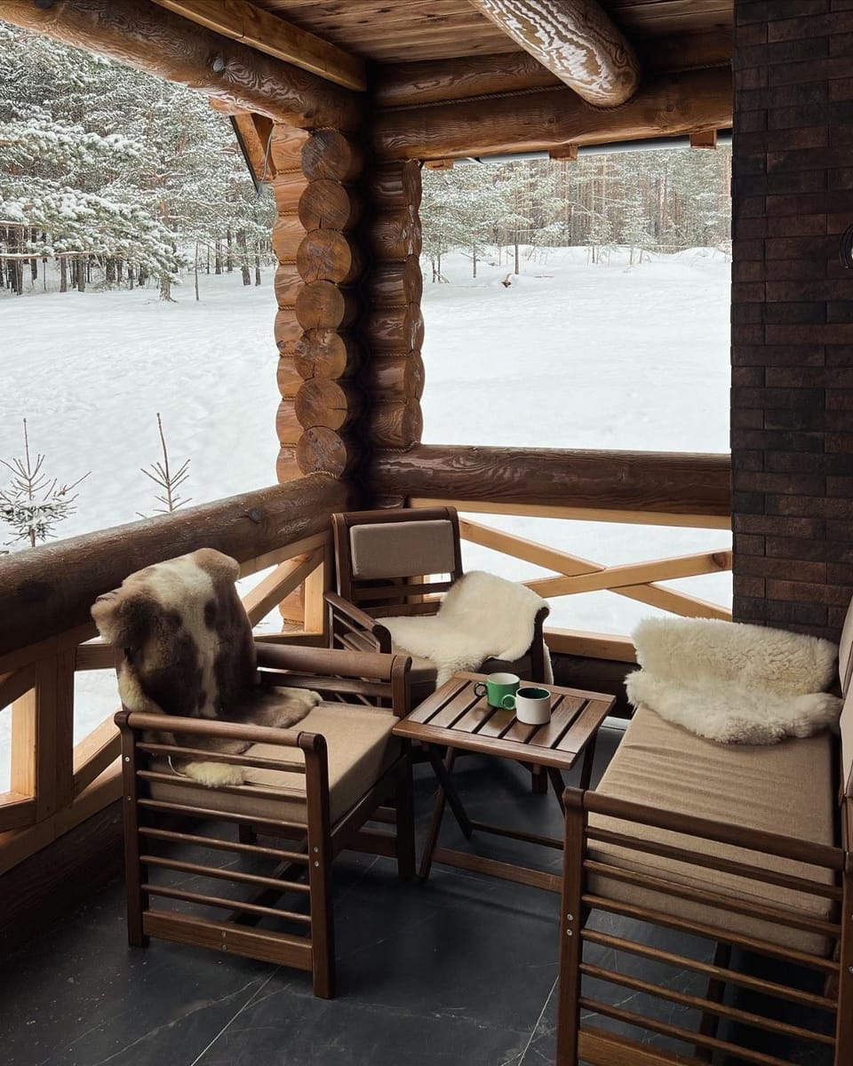 Day, Natural landscape, Winter, Balcony/Terrace, Seating area